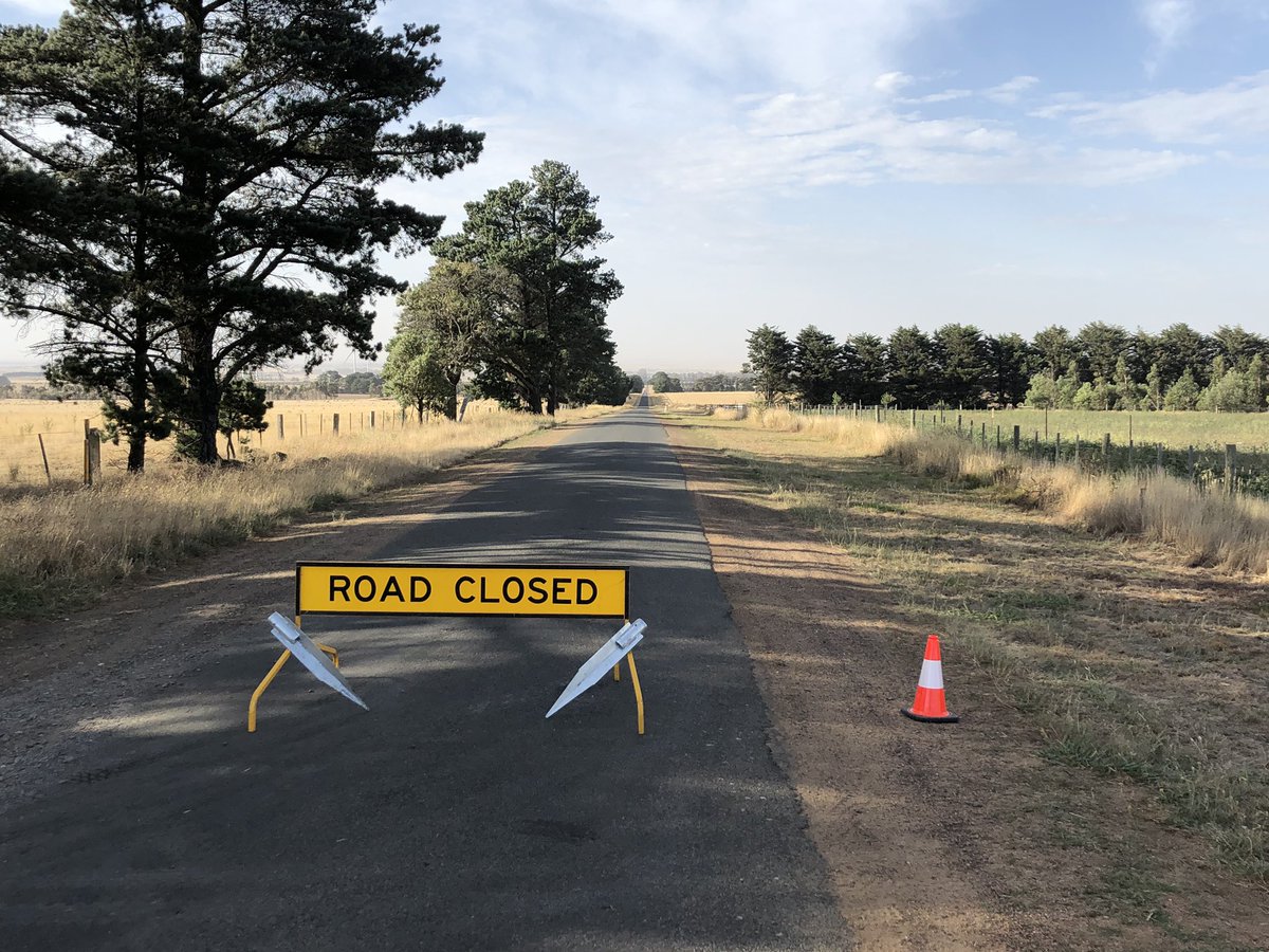 inglis_cam's tweet photo. A woman has died after her vehicle left the road and rolled in Mount Mercer at around four am this morning. Gumley Road remains closed with emergency crews still on scene. @WINNews_Bal https://t.co/8yVZBNod7l