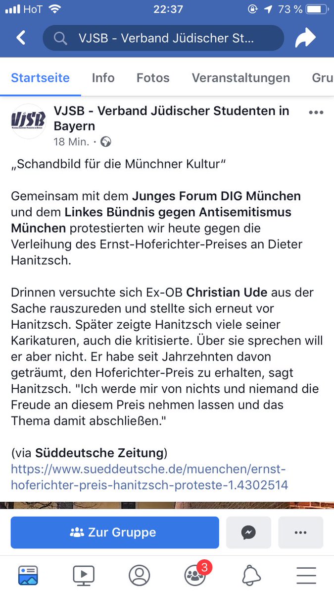RubenGerczi's tweet photo. Heute fand ein Protest gegen die Preisverleihung für Dieter #Hanitzsch statt. Der Protest wurde vom #VJSB, @JuFoDIG #München & dem linken Bündnis gegen #Antisemitismus getragen. Die @PolizeiMuenchen soll auf das „Heil #Hitler“ eines Passanten nicht reagiert haben. @Report_Antisem https://t.co/7TMZfrcs8X
