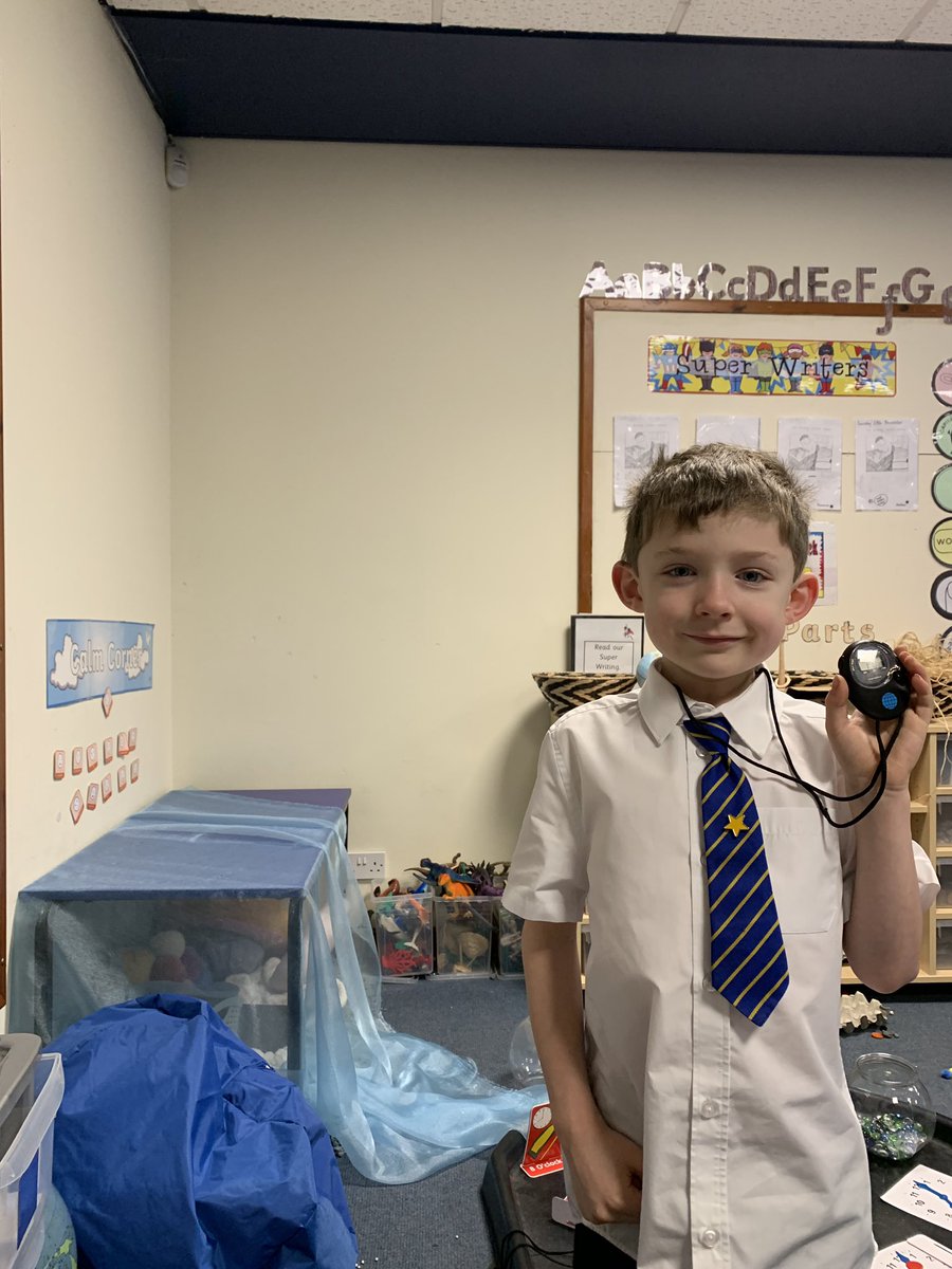 MissNForbes's tweet photo. “I’m going to time how long it takes for this group to do their work” ⏱ #VPSnumeracy #numeracythroughplay @Sarah_Shanks_ https://t.co/OO07eUIqhL