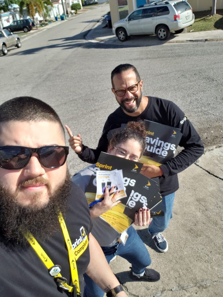 jzt_5's tweet photo. Sprint took over Coamo &amp; Santa Isabel 🇵🇷.. Canvassing Team! 💪🏾 https://t.co/ja9pt09xg5