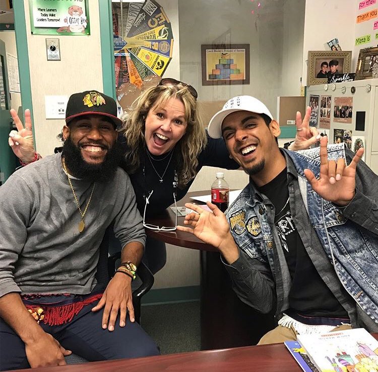 MRGOOODFACE's tweet photo. I was the badass kid that was too smart for his own good and hung around the thugs 😂
Thank god for letting me go into schools and teach hip hop #life @T3ddybear32 school visit was lit . Rio elementary and Marshall Elementary will be the first schools I work with #inbornative https://t.co/ANkx7bgUSG