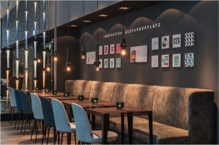 SalexLUC's tweet photo. Mozaik, the luminous surface by #Designheure, will transform your #interiordesign and captivate you with its #geometric shapes and the concept of mozaics: https://t.co/mX83FUv7K3 https://t.co/wOHHje1IMG
