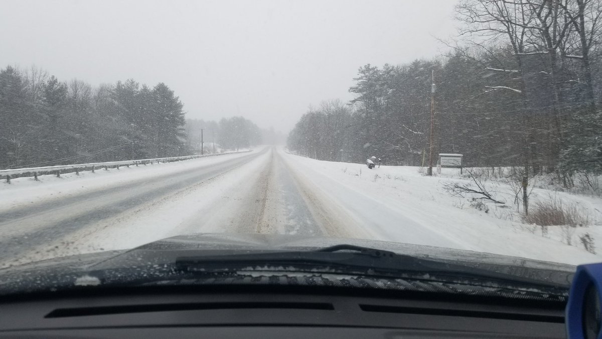 Cheweeb's tweet photo. @joclarke232 Overall not to bad here, like 8 inches, but the traveling through all of it... that was intense ... there's a nice lil mix of what I went through... didn't really get pics of really bad stuff, was worried about staying alive . kids got to do some sledding so they were happy 😁😁 https://t.co/sjQfFpppBC