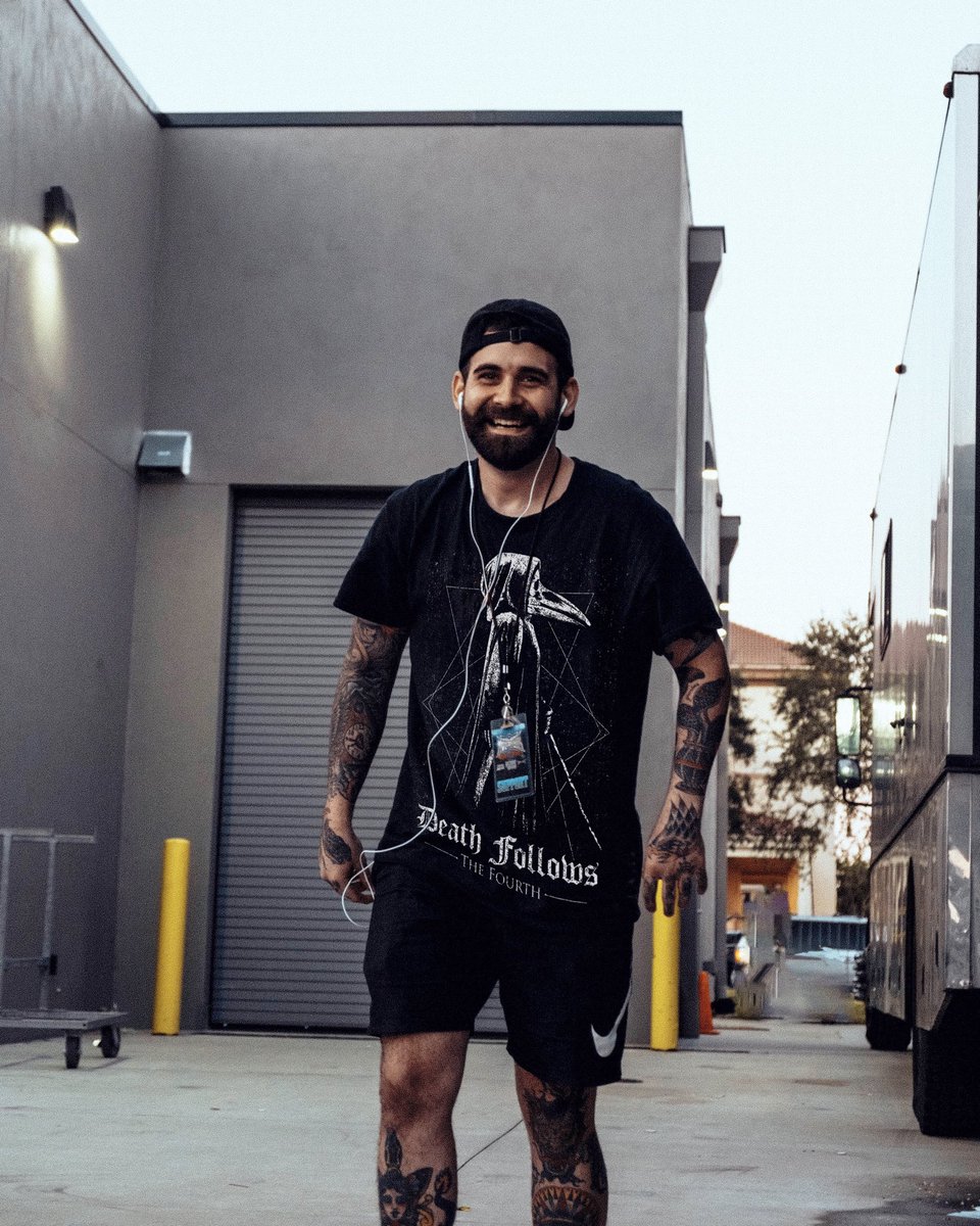 Road crew ready 💀
thefourthapparel.com

#thefourthapparel #defythehandyouredealt #occult #occultapparel #altapparel #occultfashion #altfashion #heavymetal #roadie #roadcrew #deathfollows #plaguedoctor