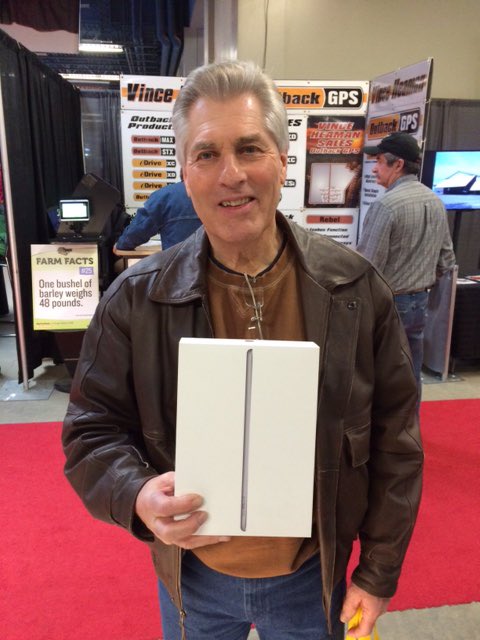 MarketsFarm's tweet photo. George Froese signed up for #MarketsFarm and won !!! ~Congrats !! #AgDays19 https://t.co/ZUCjnyexii https://t.co/97PF2WhO2P