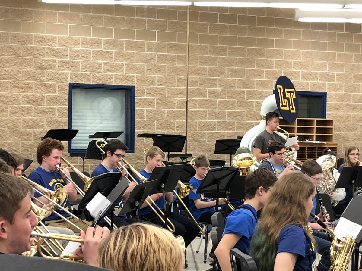GurrieTigers's tweet photo. GMS musicians joining in with the LT Pep Band. We even see some GMS alums in those groups. 
#GMSPride #GMSBands https://t.co/WUQ0riWTnT