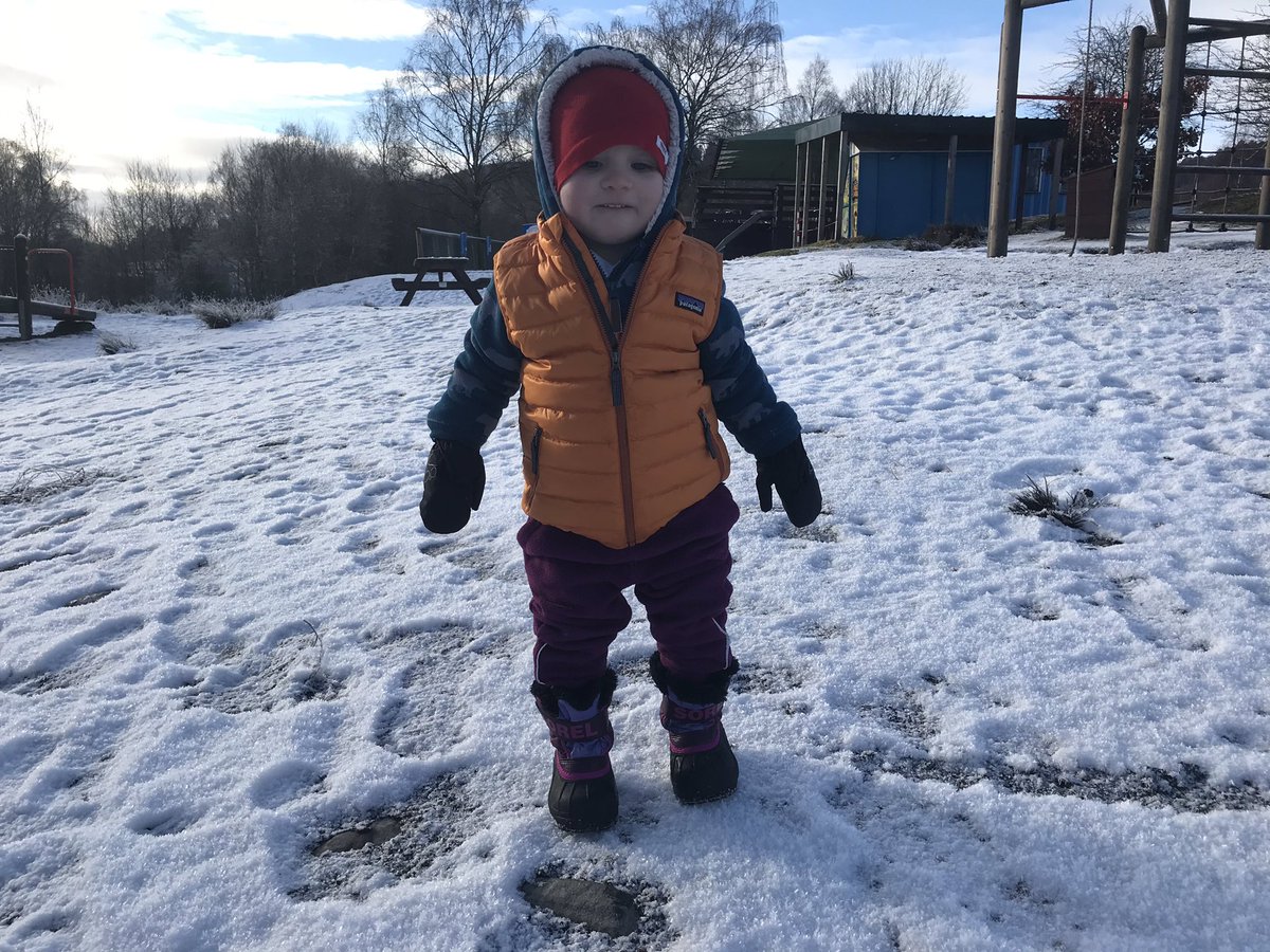tabamountains's tweet photo. The little one is all prepped for winter thanks to her new @patagonia gilet &amp; @JackWolfskinUK clothing . She’s been practicing her climbing skills too. Now just to get rid of this rotten cold and we’ll be off on more adventures again. #patagonia #jackwolfskin #outdoorfamily https://t.co/7T7RWgqfeE