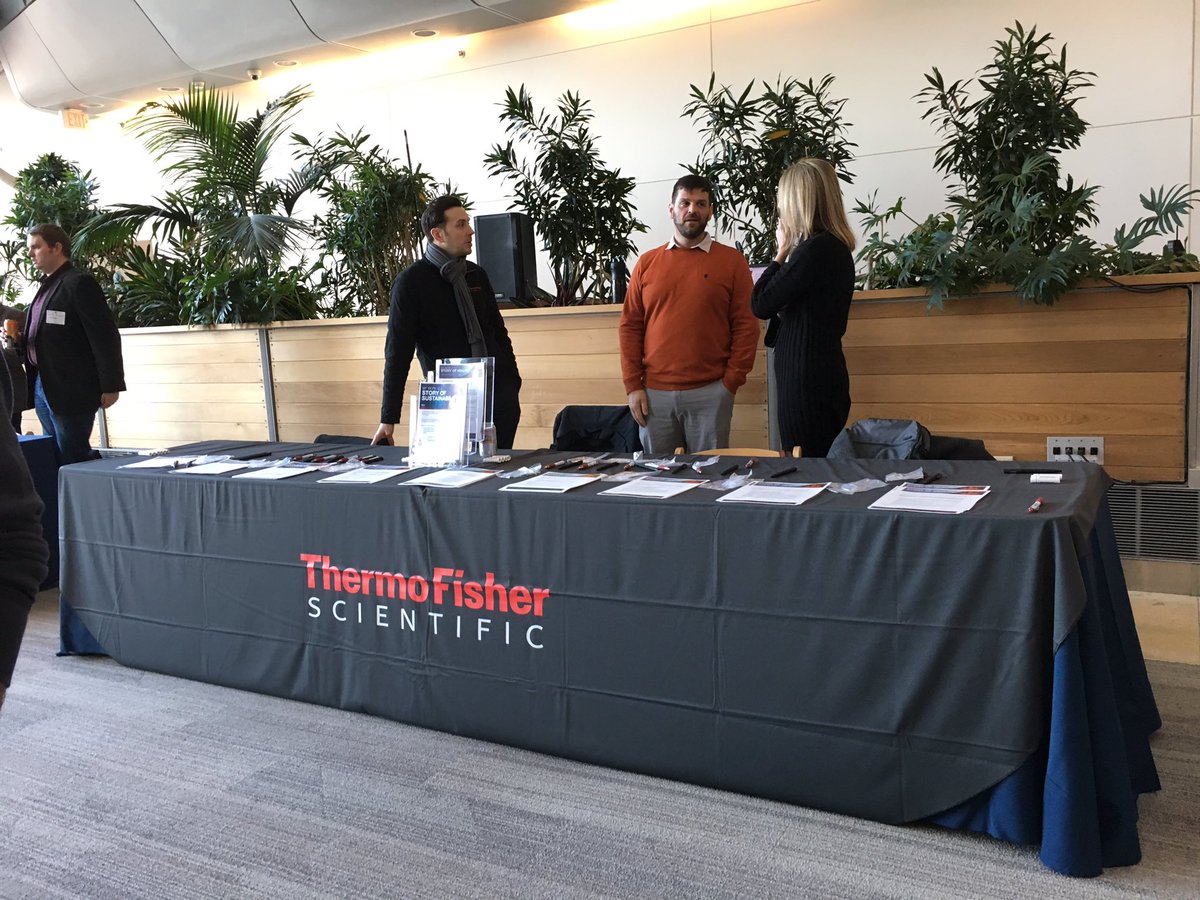 39NorthSTL's tweet photo. Great time at #BioBash2019 at @DanforthCenter at @39NorthSTL π https://t.co/VbxO0Zbiub