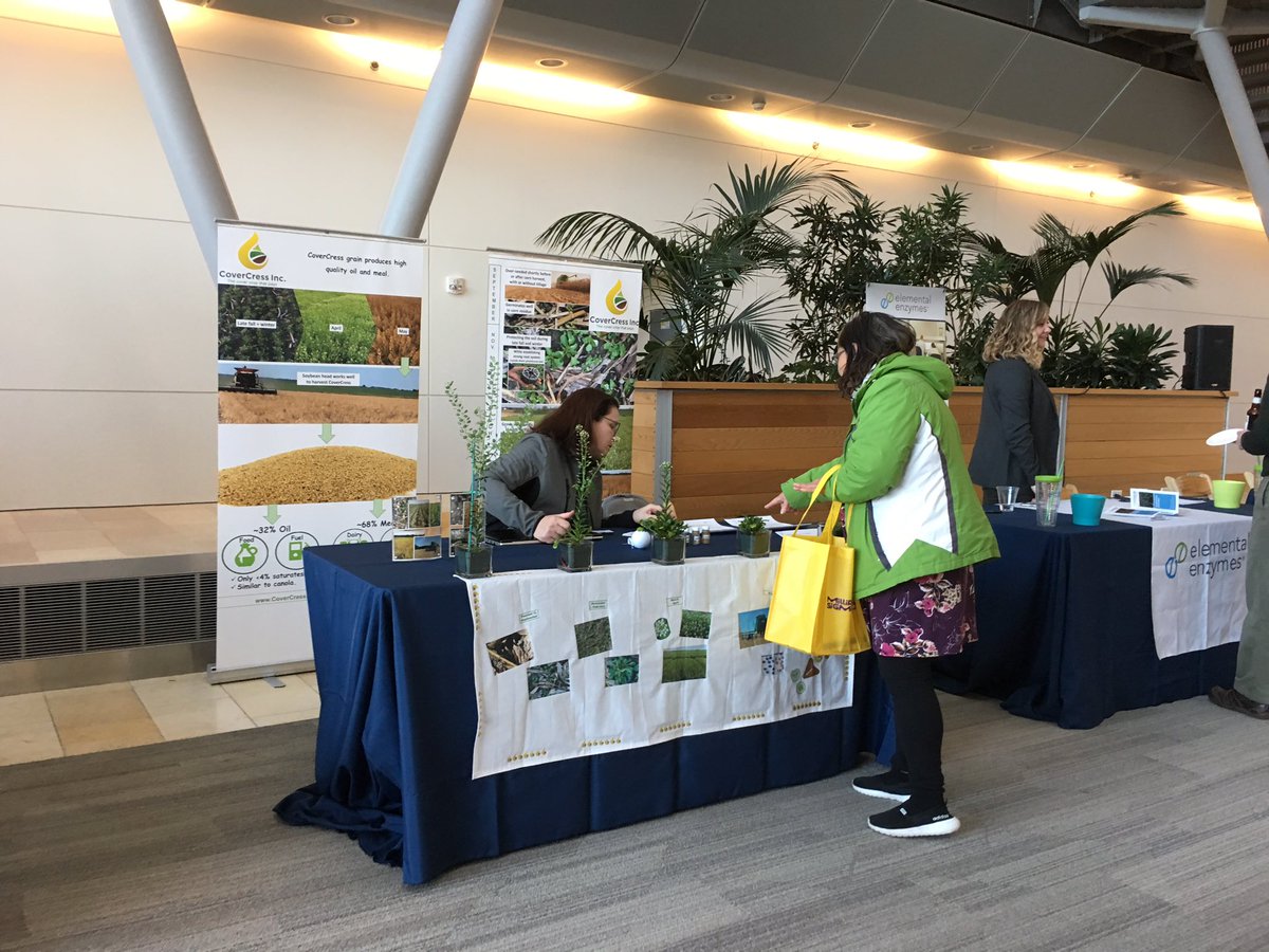 39NorthSTL's tweet photo. Great time at #BioBash2019 at @DanforthCenter at @39NorthSTL π https://t.co/VbxO0Zbiub