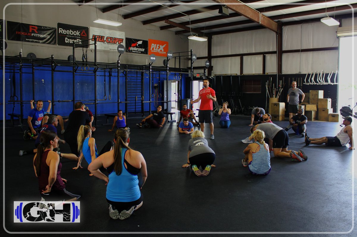 grindhouse832's tweet photo. Yokes, sandbags, circus dumbbells, logs, stones, Husafell stone, car deadlift, kegs... we got it!
#wearegrindhouse #grindhousefitness #crossfit #fitness #workout #training #fitfam #gymlife #houston #cypress #weightlifting #strength #powerlifting #strongman #strength #bodybuilding https://t.co/uJSrNSm6bG