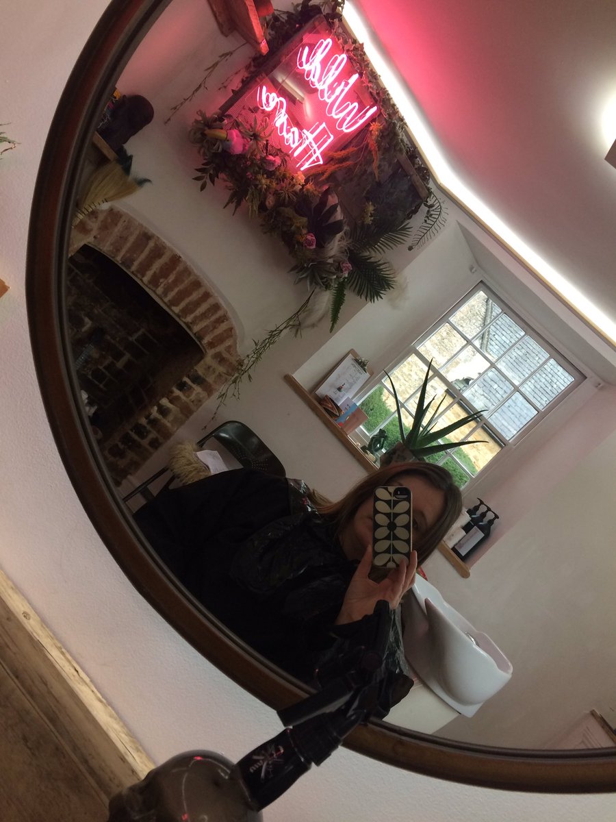 clarelarkey's tweet photo. New hurrrr day. https://t.co/oDgl3GfAdP
