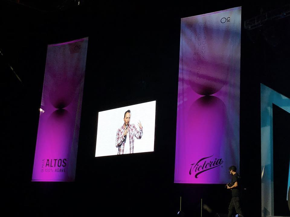 IsaacEzban's tweet photo. ¿FICCIÓN O CREATIVIDAD?.... Todo un honor ser el speaker inaugural de esta edición del #FestivalCirculoDeOro del @CirculoMexico !!! Nunca había estado en el #CirculoCreativo antes, pero habia escuchado grandes cosas, y fue un gusto estar ahora como speaker... https://t.co/j4l6ePAf6U