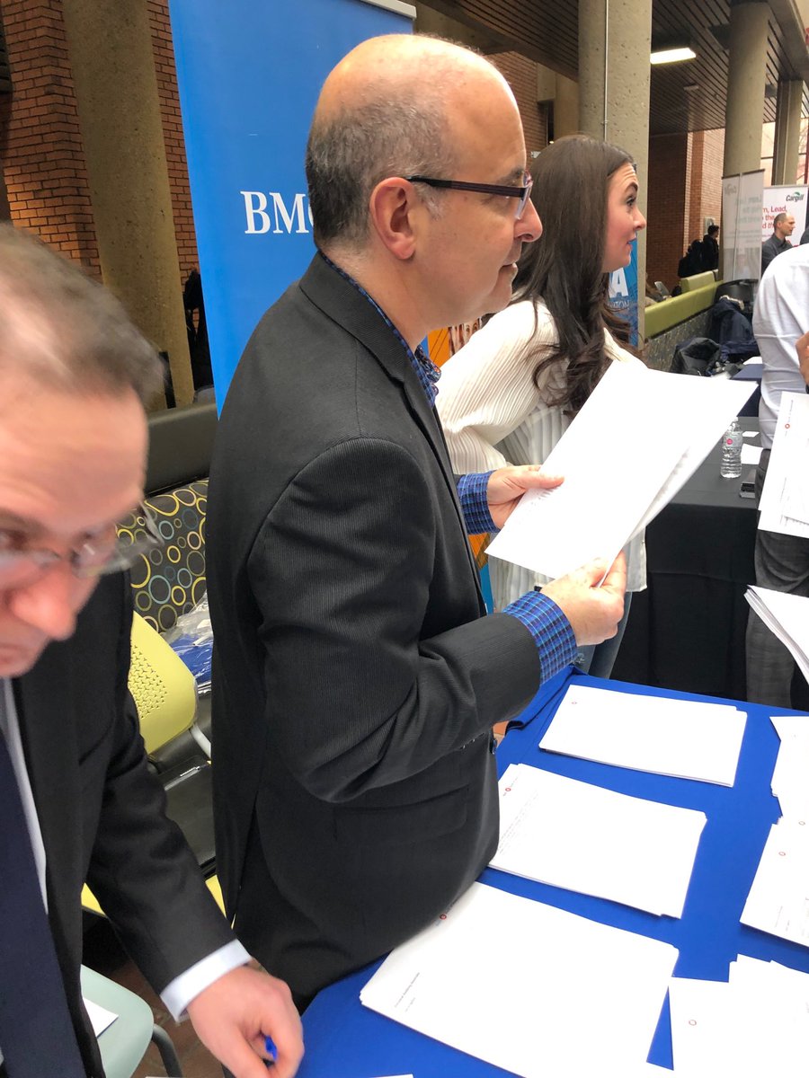 bjorkbjorkb's tweet photo. University of Alberta Winter Career Fair! Packed with students and we had a popular booth! #proudtoworkatBMO #OneBMO #PNWTRocks https://t.co/66eHdh2orE