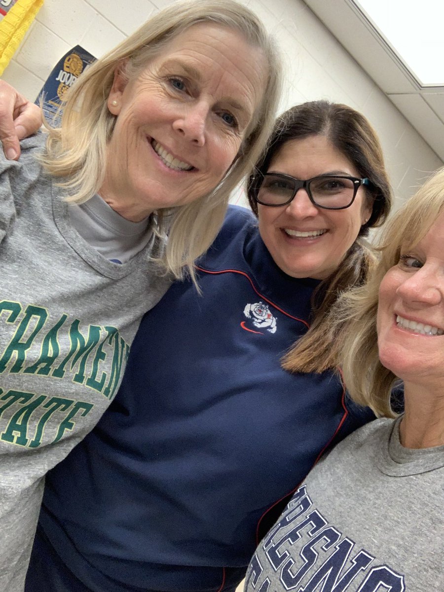 College day #onlyatsunnysidehs 2 blue/1gold, but blue in our hearts