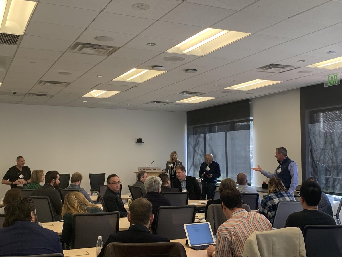 EarlyGrowthFS's tweet photo. Thank to to everyone who joined us for our inaugural #MTVC in #SiliconValley yesterday! @timguleri of @Sierra_Ventures gave #founders &amp; #entrepreneurs fantastic advice on #VC funding, the current climate, and more. @TriNet @lathamwatkins @Square1Bank https://t.co/LTCfjgmlcT