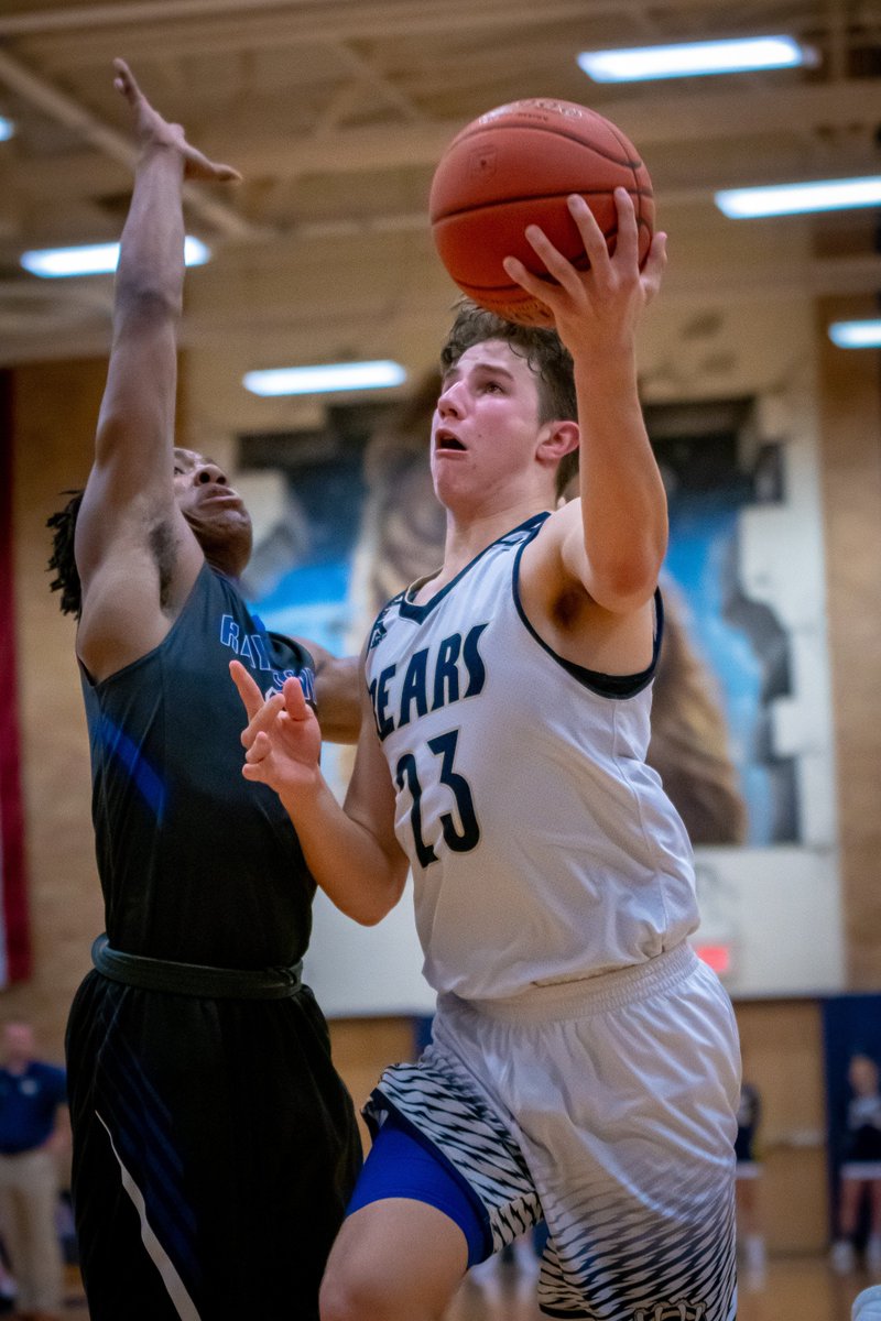 PhotoRainey's tweet photo. The re-match was just as tense as the first bout as the @Chrisman_hoops went nose-to-nose again with the Bluejays on the hardwood last night.  Full coverage in todays @EJC_Examiner  
https://t.co/za4LWWaEMn

@WC_Athletics @wcbearssports @JakeKates45 @DrDaleHerl @ISDSchools https://t.co/UjKJvCjK3c