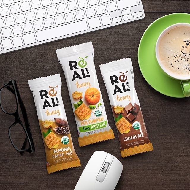 Happy Hump Day. We all need a little bit of refreshment to keep us going thru the week. Organic Real Bar can give us that #plantbased power 🌱💪🏼 #healthyfood #healthylifestyle #healthybreakfast #hikinggear #perfectsnack #freezedriedfruit #organic #raw… bit.ly/2FNcys6