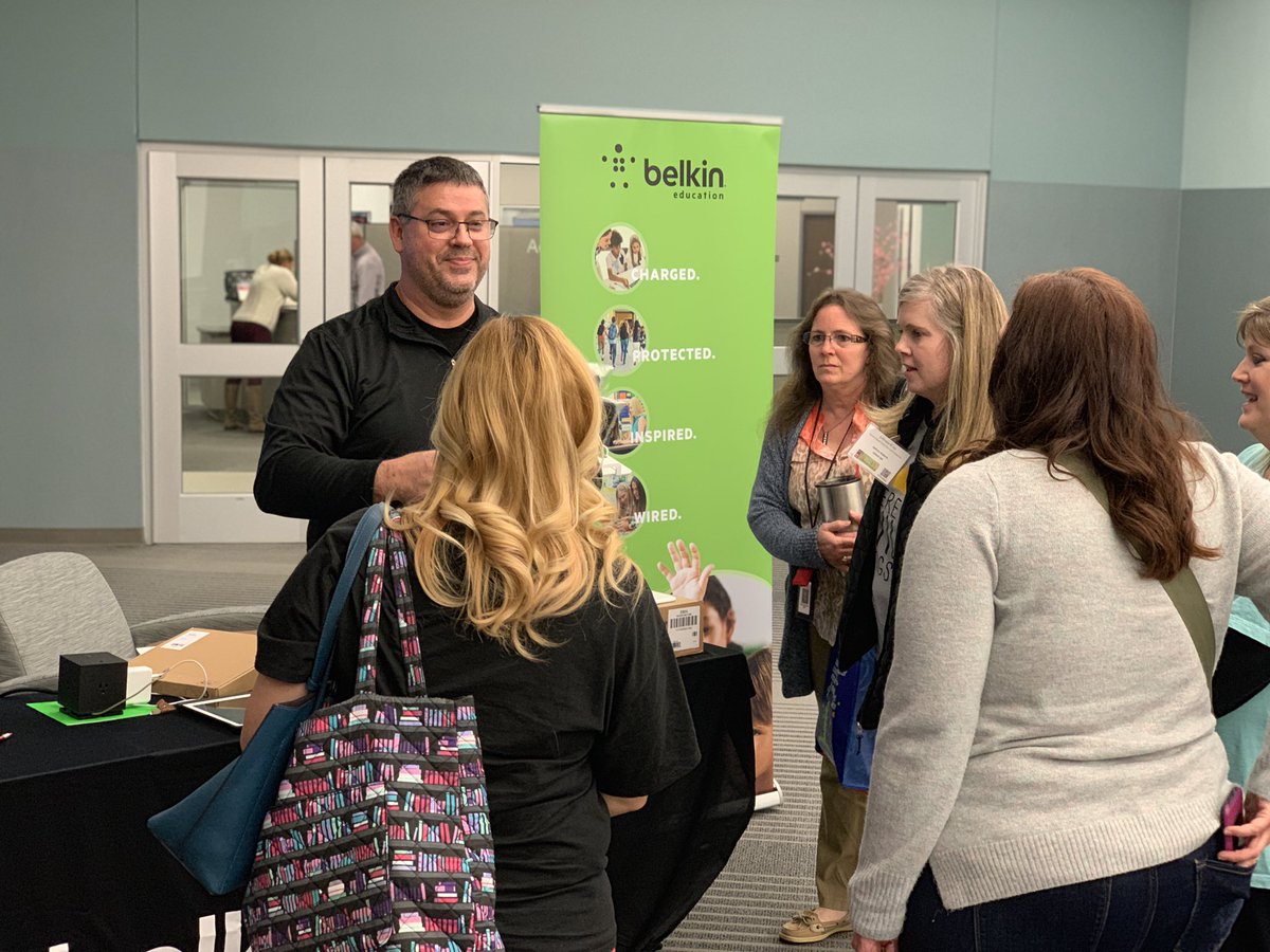 BrianRSmithSr's tweet photo. Thank you @belkin for your support in making the #LibiCon2019 a super successful day! Congrats to the @esc11libserv lucky Librarians. https://t.co/JbD8e5eYGs
