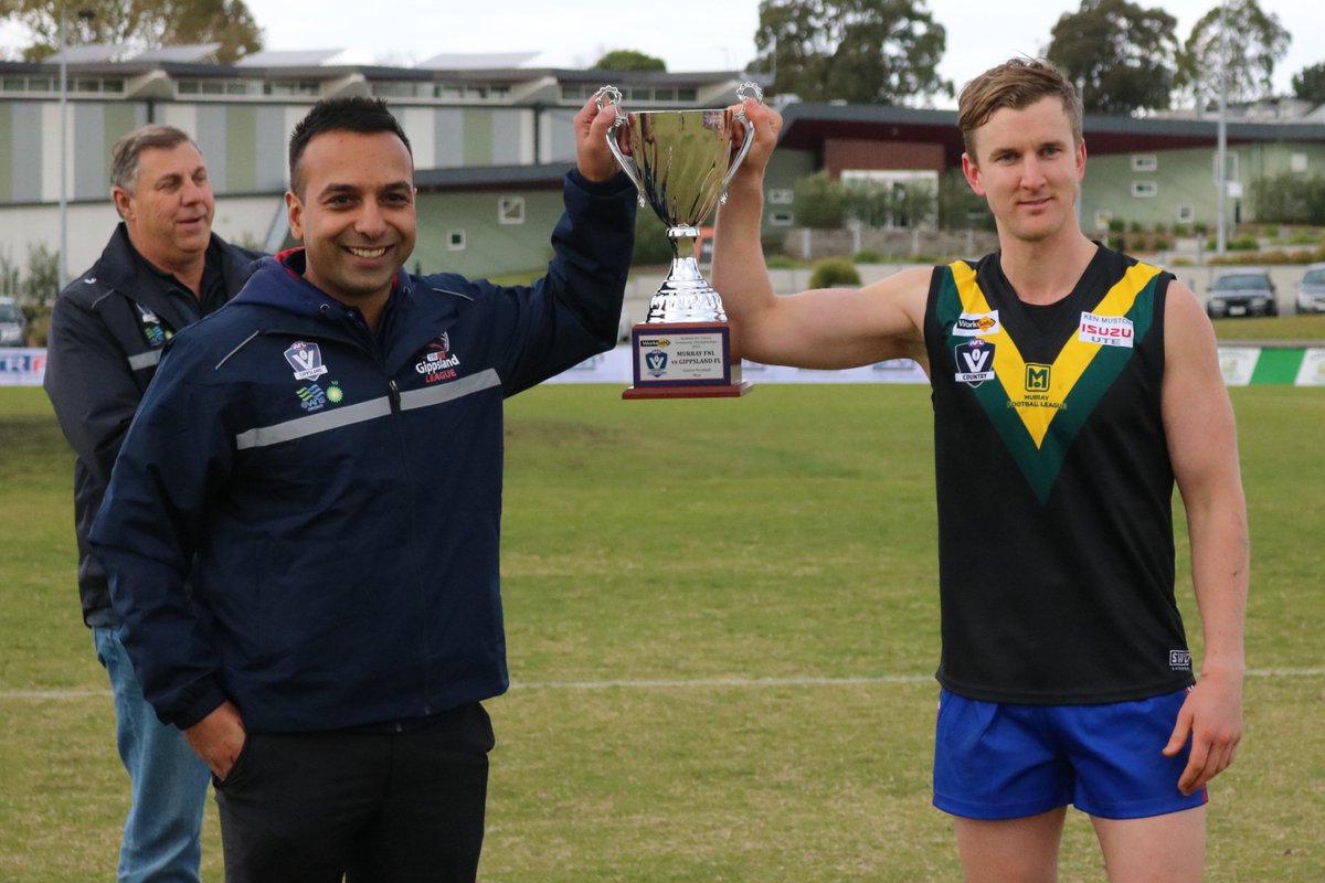 GippyLeague's tweet photo. 2/2 We would also like to take the opportunity to sincerely thank outgoing coach @Singy_5 for his outstanding contribution over the past two years. More details here --> https://t.co/B4EwBq2SIM https://t.co/5bvcwJnS62