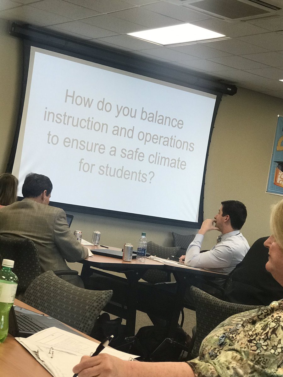 PrincipalWOOdy's tweet photo. Great session with our #gcsila cohort! Balancing Time was on the Agenda! We even had a surprise visit from our superintendent @gcssupt! Thanks for all the tidbits @jmccoygcs @KarenKappgcs @karalmann https://t.co/MB6JaFRd2B