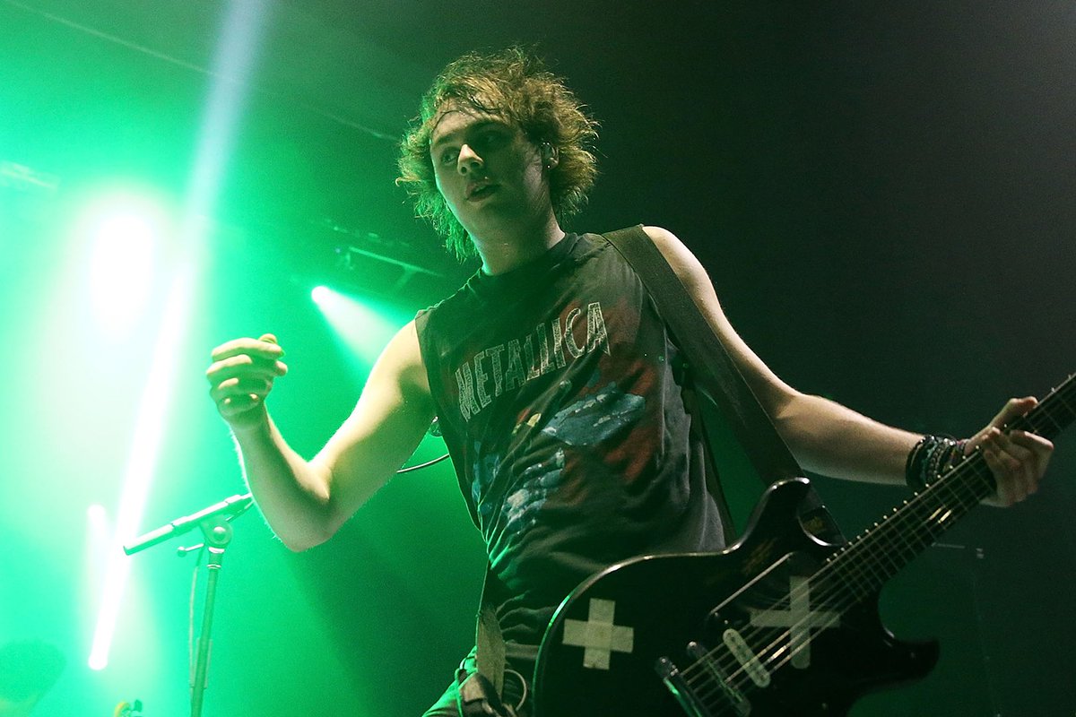 CONFIRMED: 5 Seconds of Summer are working on their new album
bit.ly/2HvXT68