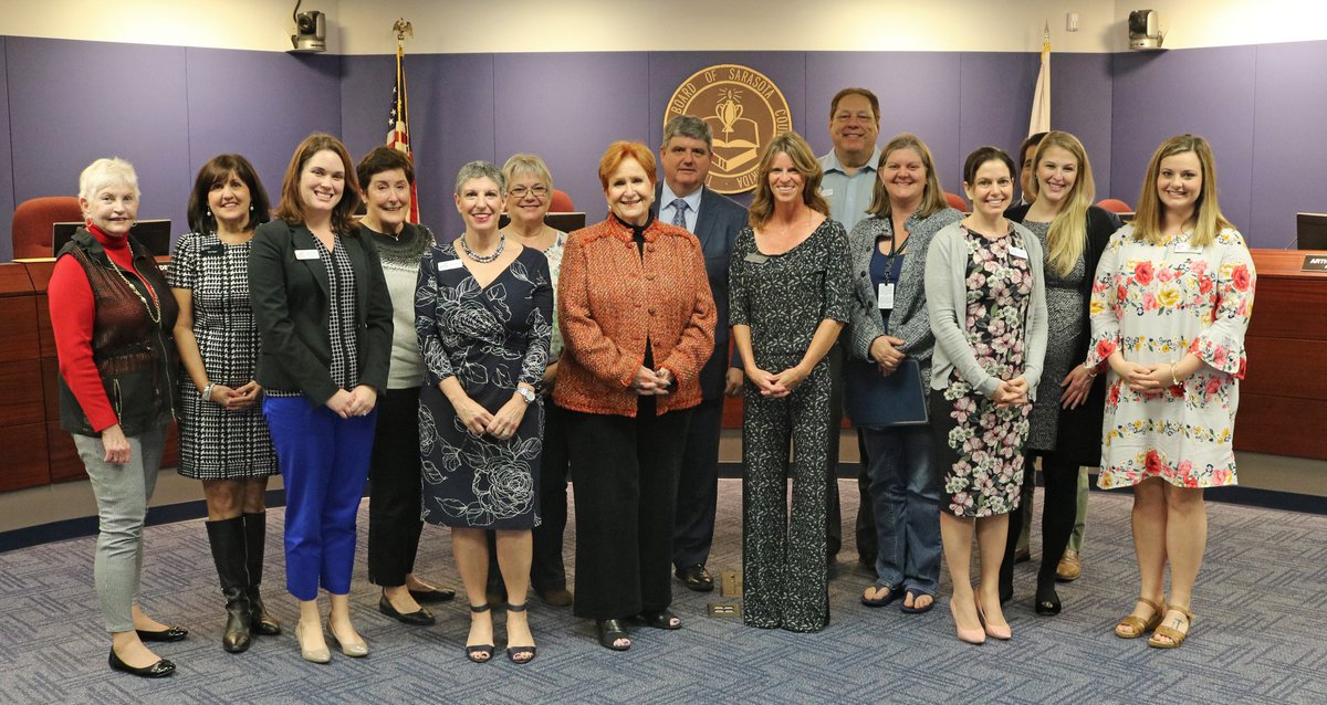 DrTBowden's tweet photo. We appreciate and recognize all mentors In Sarasota County Schools. Thank you for your support and encouragement of students. You are making a positive difference by educating, offering advice, talking about experiences and helping students navigate everyday challenges. https://t.co/hvbMaeohng