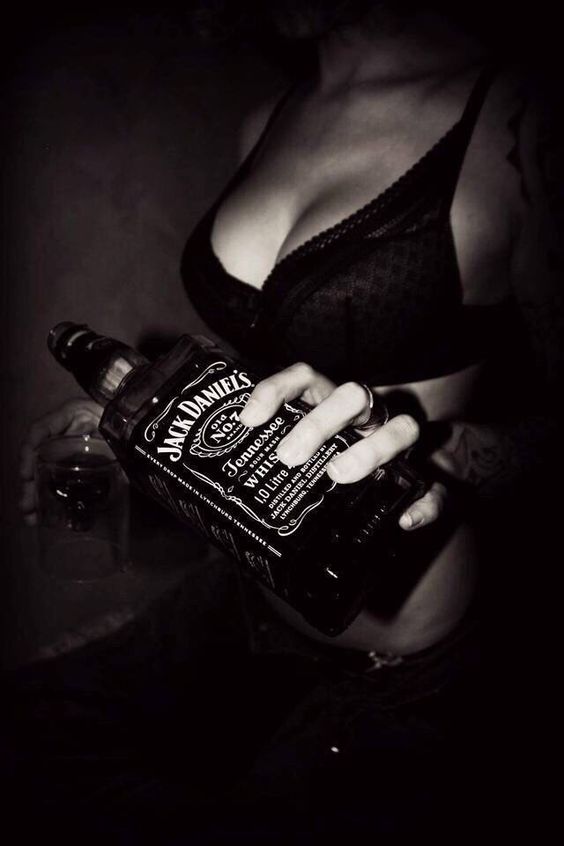RussianRedNat's tweet photo. "It's time a had a long talk with Jack here, I need it."
#RomanoffOffline #BackWhenever https://t.co/cE5og1bMkO