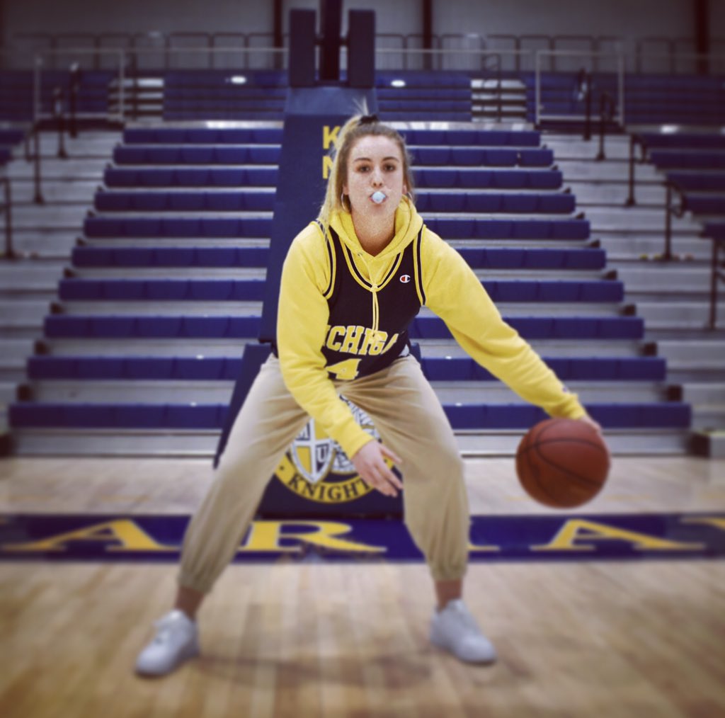 MUKnights's tweet photo. 2️⃣ days till we’re back home + back to the 90s! 💙💛 https://t.co/kcU28gyv21
