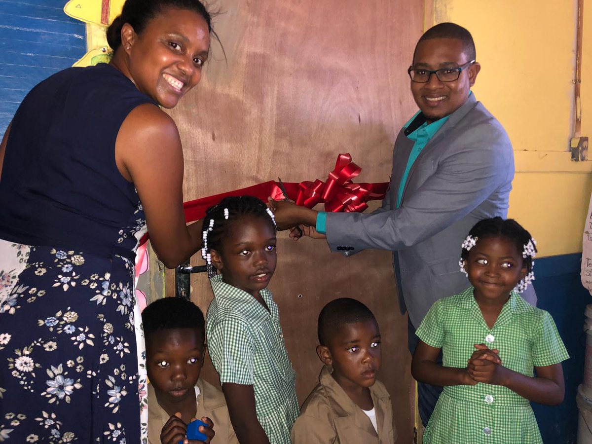 floydgreenja's tweet photo. Today on #InternationalDayofEducation we handed over new sanitation facilities to the Hodgesland Basic School. The project saw over $700,000 raised from public and private interests by @rightfromstartj to replace the existing Pit Latrines. Unspeakable Joy #GrowWithGreen https://t.co/sUG4q3Mb6x