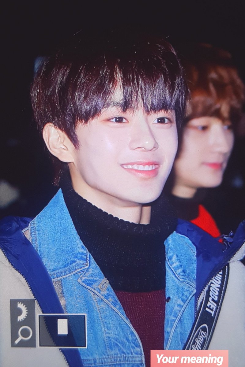 YourMeaning0125's tweet photo. 190125 뽀짝뽀짝 #강민 #베리베리 #Verivery @by_verivery https://t.co/LGkU542EzO