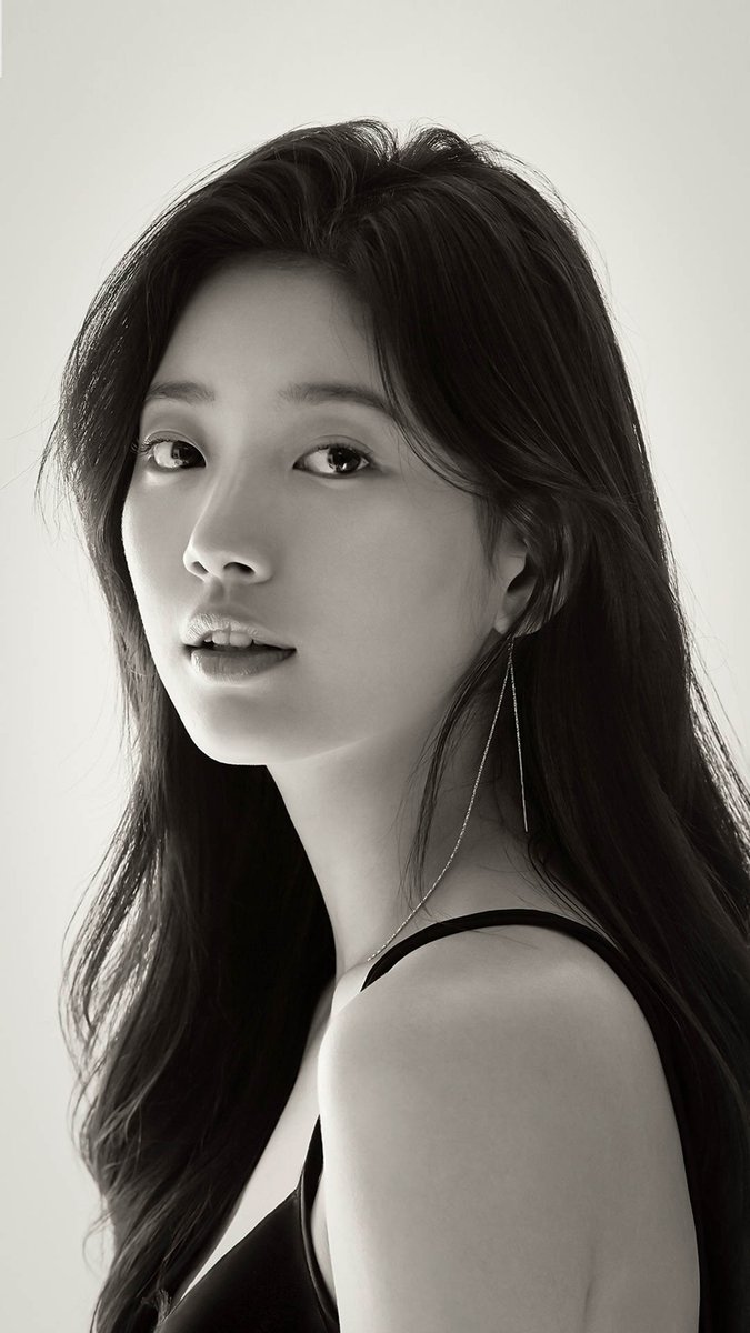 Cause_ur_'s tweet photo. Marie Claire
@JYPESuzy 
cr 匿格(Weibo)
#Suzy #Baesuzy #수지 #배수지 #숮이 #秀智 #裴秀智 #NationFirstLove #국민첫사랑 #国民初恋 https://t.co/iSsPEt8VUT