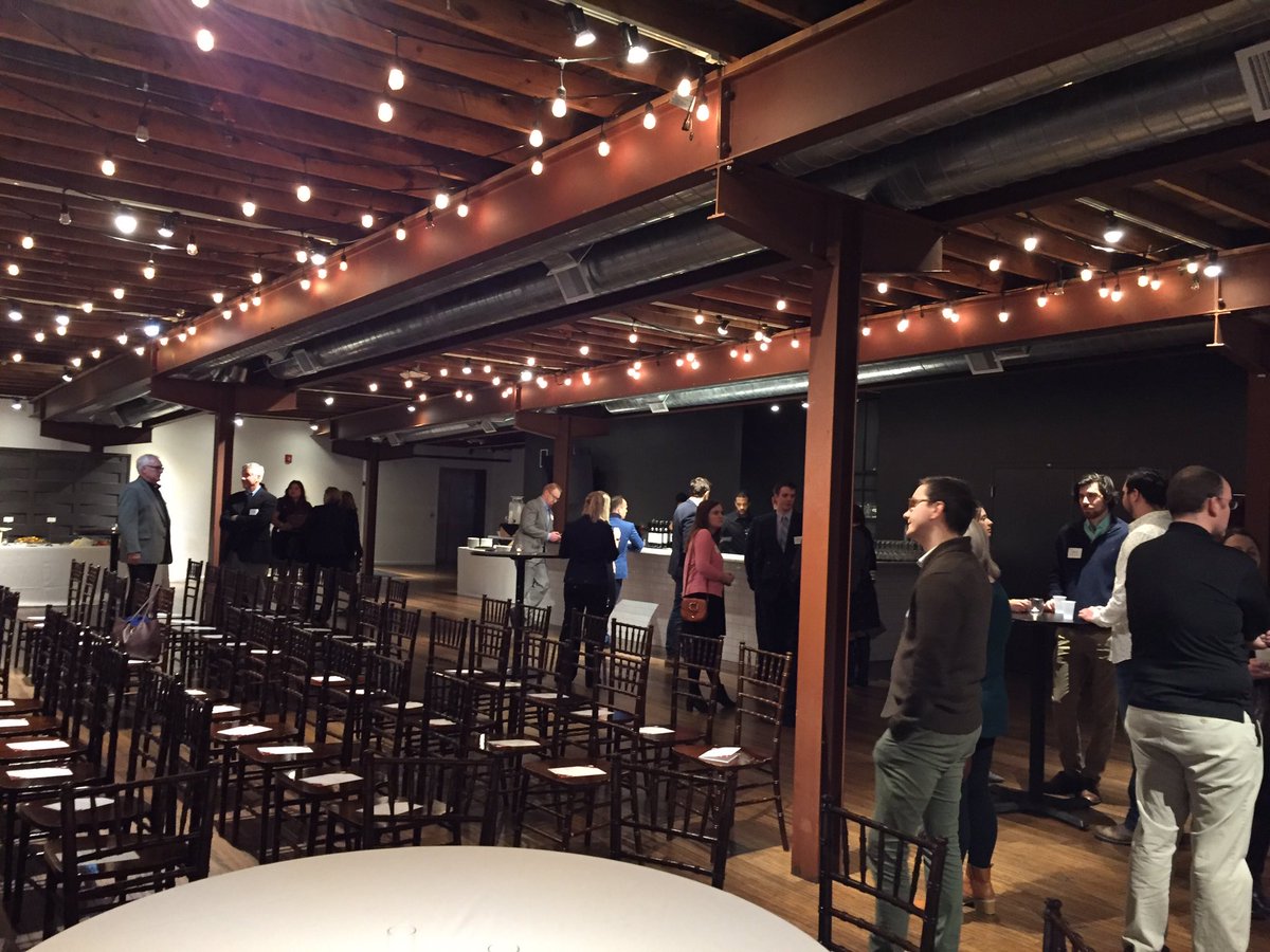 AMAColumbus's tweet photo. Join us tonight at the Achievement in Marketing Awards 2018 @CopiousandNotes. Follow along with #AMAcbus for the winners. https://t.co/nAAJcJjzCQ