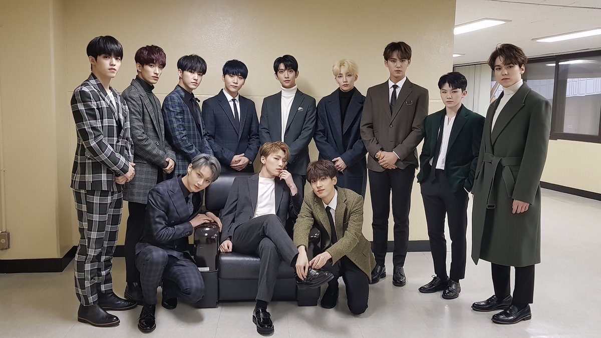 ✩彡 entry 023/365 @pledis_17 — they performed in gaoncharts music awards & woah it’s like an svt concert coz of their vibes and the carats’ fanchant was so loud. and also they made an 8 sign coz hao wasn’t there omg im not crying. chan’s looking like a king tho iluvit