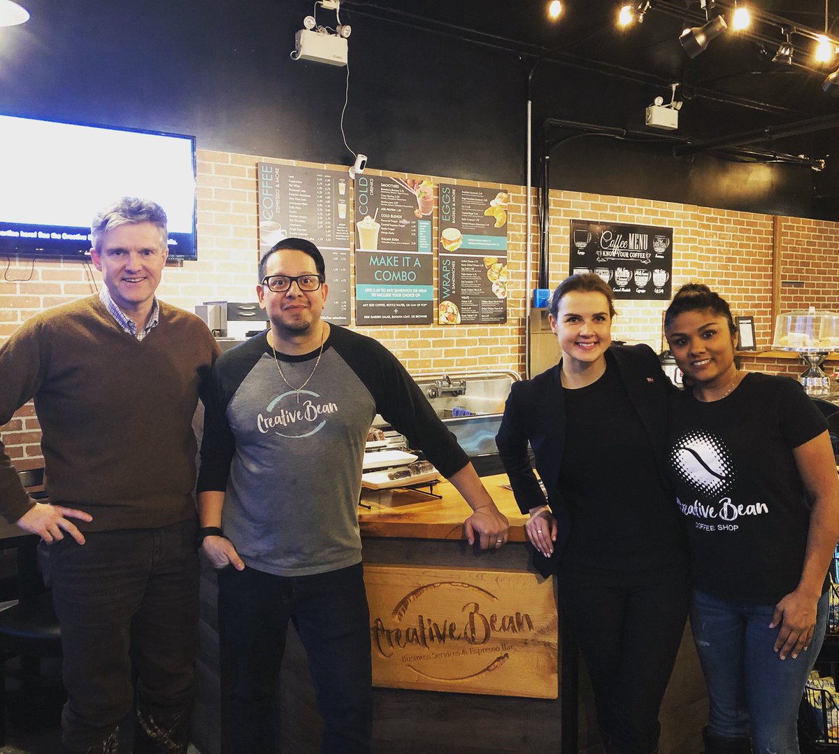 creative5bean's tweet photo. Tonight Tracy and I got a chance to sit with @rodphillipsmpp Minister of Environment and our MPP @andrea_khanjin and discuss small business over some chai tea lattes. Thank you for choosing us to warm up after a cold day ice fishing 🎣 #creativebeanbarrie #supportsmallbusiness https://t.co/pXDc7eFRGn