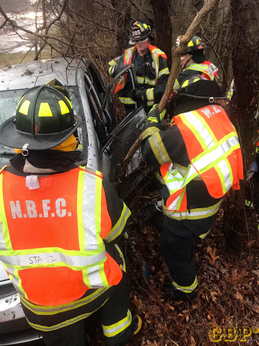 Chief_Ippy's tweet image. Earlier today the N. Babylon Fire Co. responded to a car accident w/ driver trapped on Southern State Prkwy west of Rt 231. Crews used the #hursttools #jawsoflife to free the trapped driver. @thefirenews @nyspolice #NBFCO @longislandpatch
