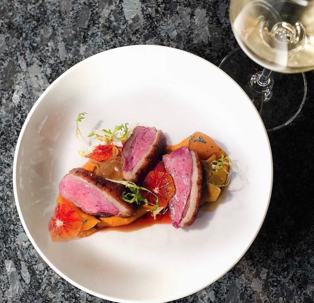 bbhsandiego's tweet photo. Sonoma Duck Breast @stakechophouse with Duck Confit and Foie Gras Dumplings, @stehlyfarms blood orange, and @sagemountainfarm beets. Time to get fancy. https://t.co/DJzdea8nXU