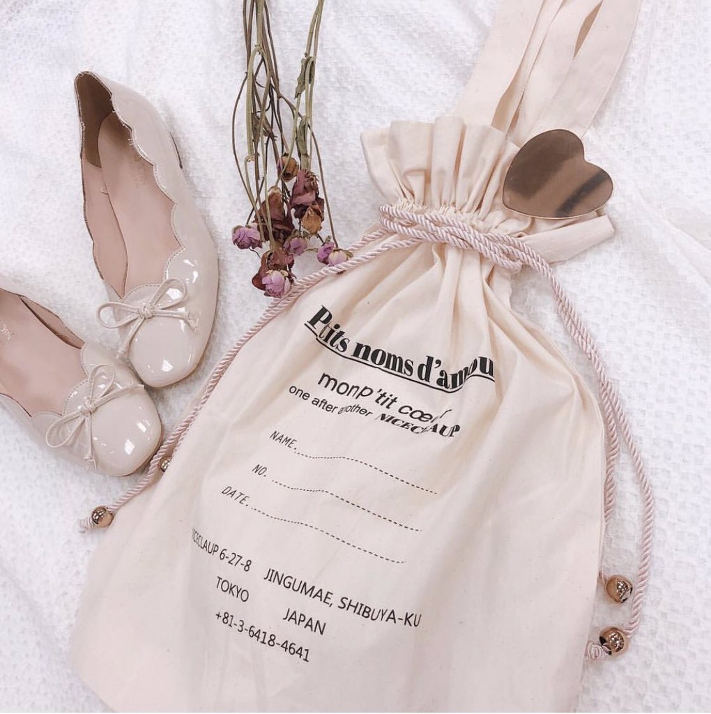 NICECLAUP_J's tweet photo. 【ジョイナス店】

🌼Novelty Fair🌼

本日1/25(Frr.)〜
¥8,000以上お買い上げの方に
巾着bagをプレゼント🎁💕

トレンドの巾着バッグはこの春活躍すること間違いなし✨
ハートのクリップもセットです🧸💓
ぜひこの機会にご来店下さい❣️

⚠️数量限定、無くなり次第終了です。 https://t.co/wWB3RqaLin