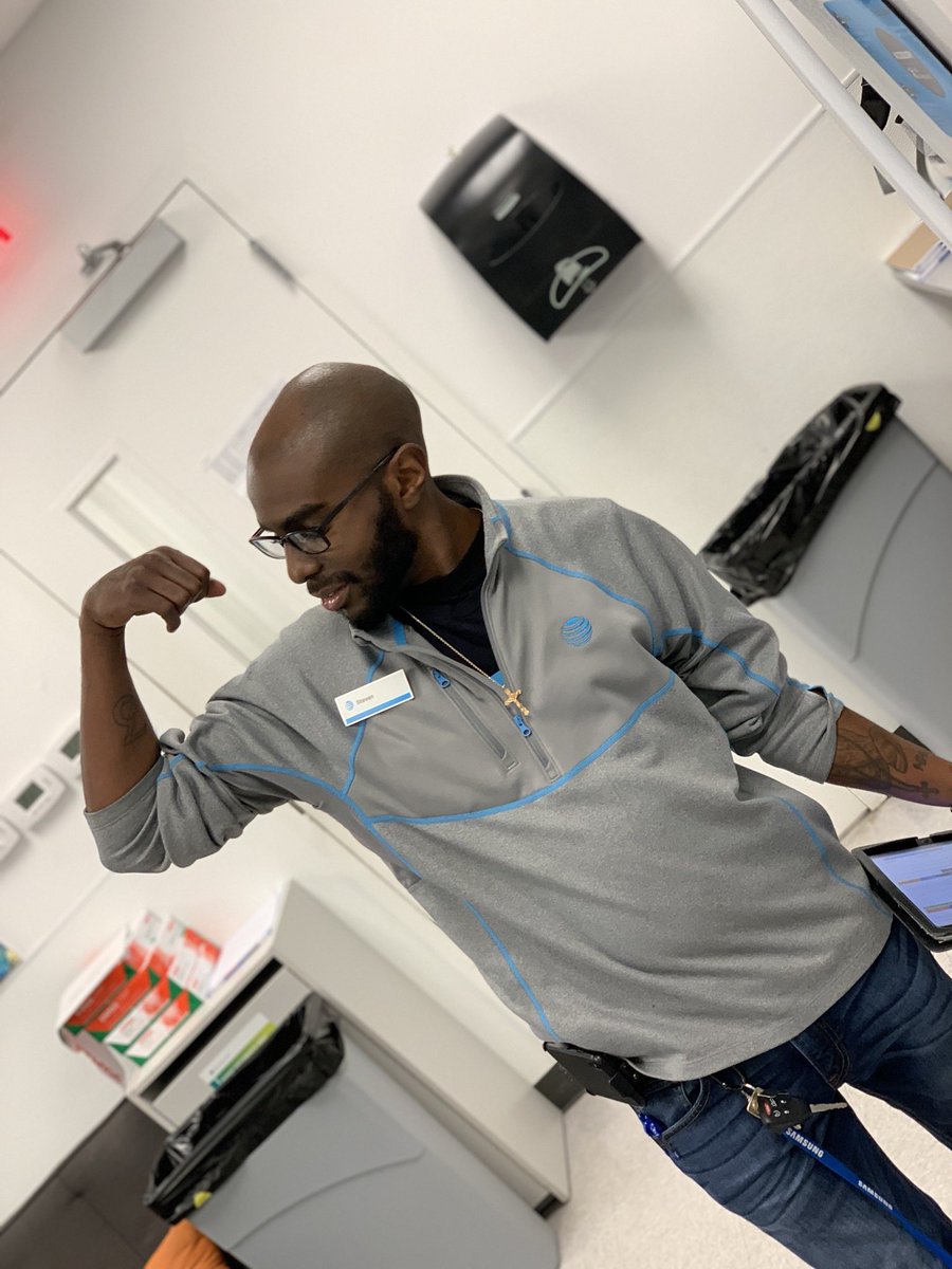 AkanniFrieson's tweet photo. Steven hit the FLEX 💪🏾 and the FIBER 1000 GIGS @TeamSandhill @gsc_cbg @BrandonWither17 https://t.co/LXdCbMgbuD
