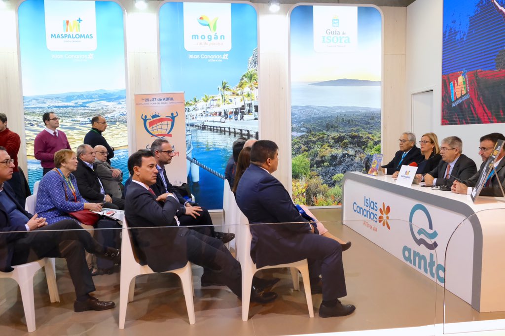 Ramon_SuarezO's tweet photo. San Bartolomé de Tirajana presenta en Madrid una oferta de ocio en “constante evolución” @AytoSBT @Maspalomas #MaspalomasCostaCanaria #Turismo #Fitur2019 @fitur_madrid #AMTCanarias #Maspalomas #amtc @sanchezguerra58 @LpezAv @Juventudsbt @CulturaSBT @fehtlaspalmas #Feht @ULPGC https://t.co/SKBUnrN7PA