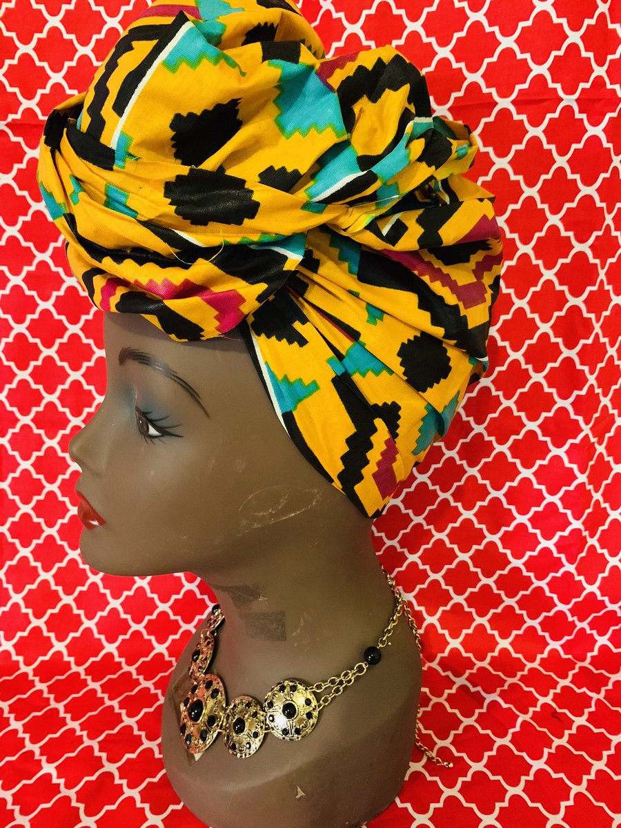 ClosetGospels's tweet photo. First day on Twitter. Or kinda second time. I hope I’m able to work it this time around !!  Peep this beautiful #headwrap#africanprintheadwrap#kenteheadwrap#africanprint#newyork#newjersey#fashion#vlisco#textiles https://t.co/pqciml2f9D