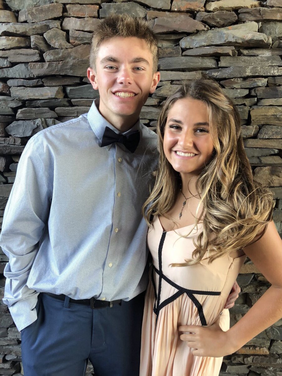 maddielliott3's tweet photo. Happy birthday j!!!  Hope it’s a good one, miss u @j_todd31 https://t.co/Wq9ze8v88P