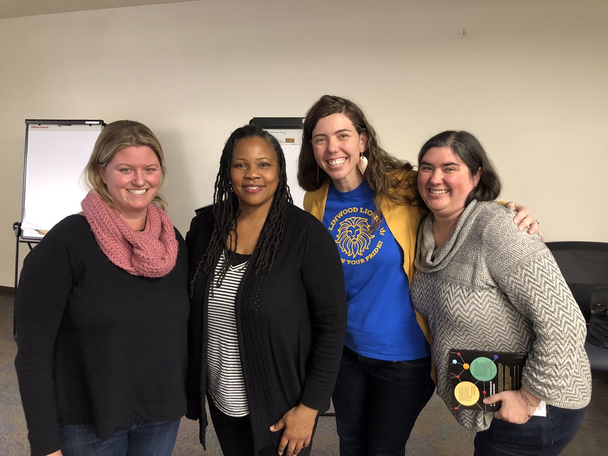 Maureen0411's tweet photo. Thank you CESD for hosting Z Hammond today! Our NCSD educators enjoyed it. So many take aways, “Competence proceeds confidence.” @nc12Schools @clackesd https://t.co/xoZfGupSUM