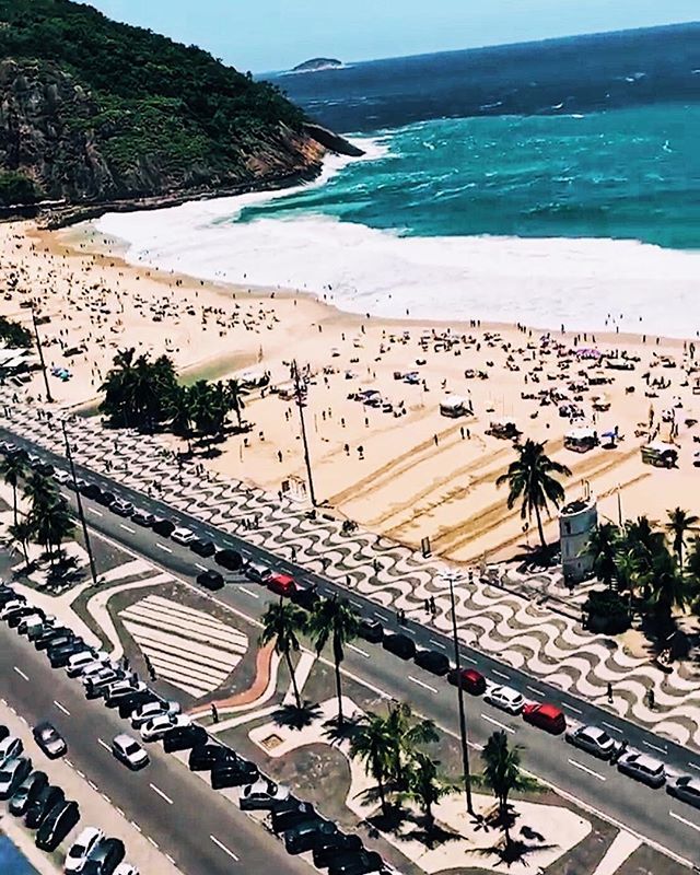 InBrasilien's tweet photo. Repost: 📷©️ @theoneontherun .
.
.
.
.  #brazil #rio #riodejaneiro #pattern
#oceano_brasil #southamerica #brazil_photolovers #topofbrazil #mostreseuolhar #image_gram #rededefotografos #brasil_greatshots #wu_brazil #super_brazil #detalhes_em_foco #ocea… https://t.co/xWhZix5sfs https://t.co/V0A0OJ0lHZ