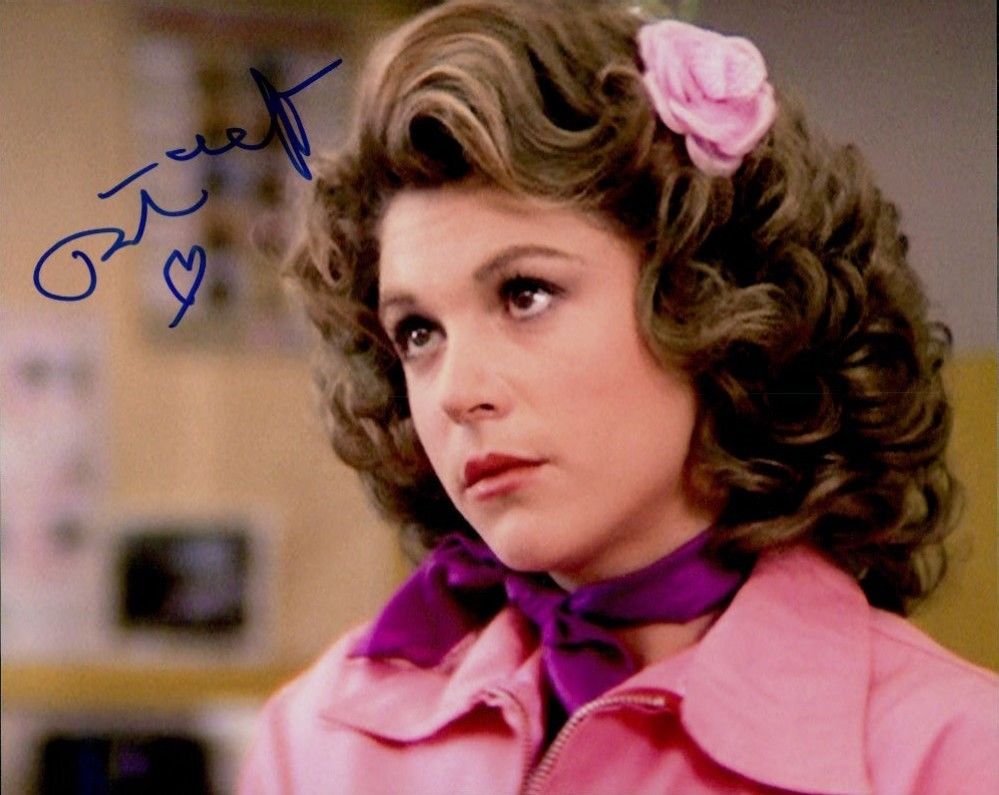 Happy Birthday, Dinah Manoff!   