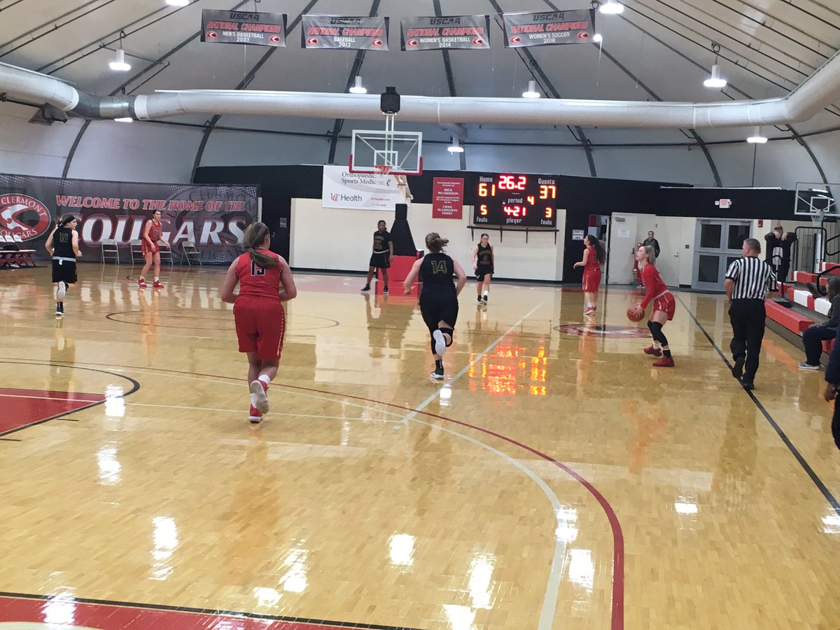 UCClermontDean's tweet photo. @ucclermont Ladies Basketball 🏀 wins 63 - 37 over Wright State Lake. Nicely done ladies! The men’s team tips off at 7:30p in the Student Activities Center. #UCCFirst https://t.co/u8caolyYnl
