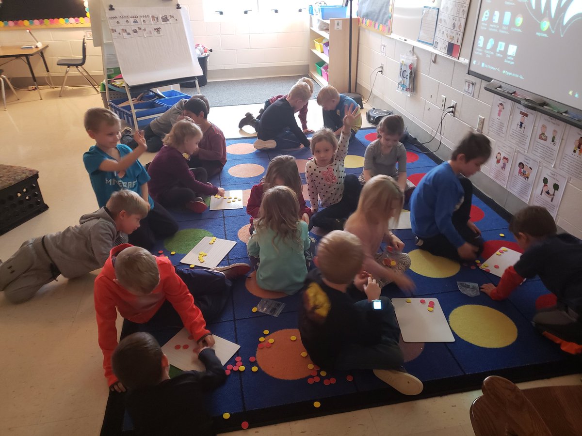 Working with partners and manipulatives to solve subtraction stories #synergize #iteachK <a href="/WEEPrincipal/">Willard East</a>