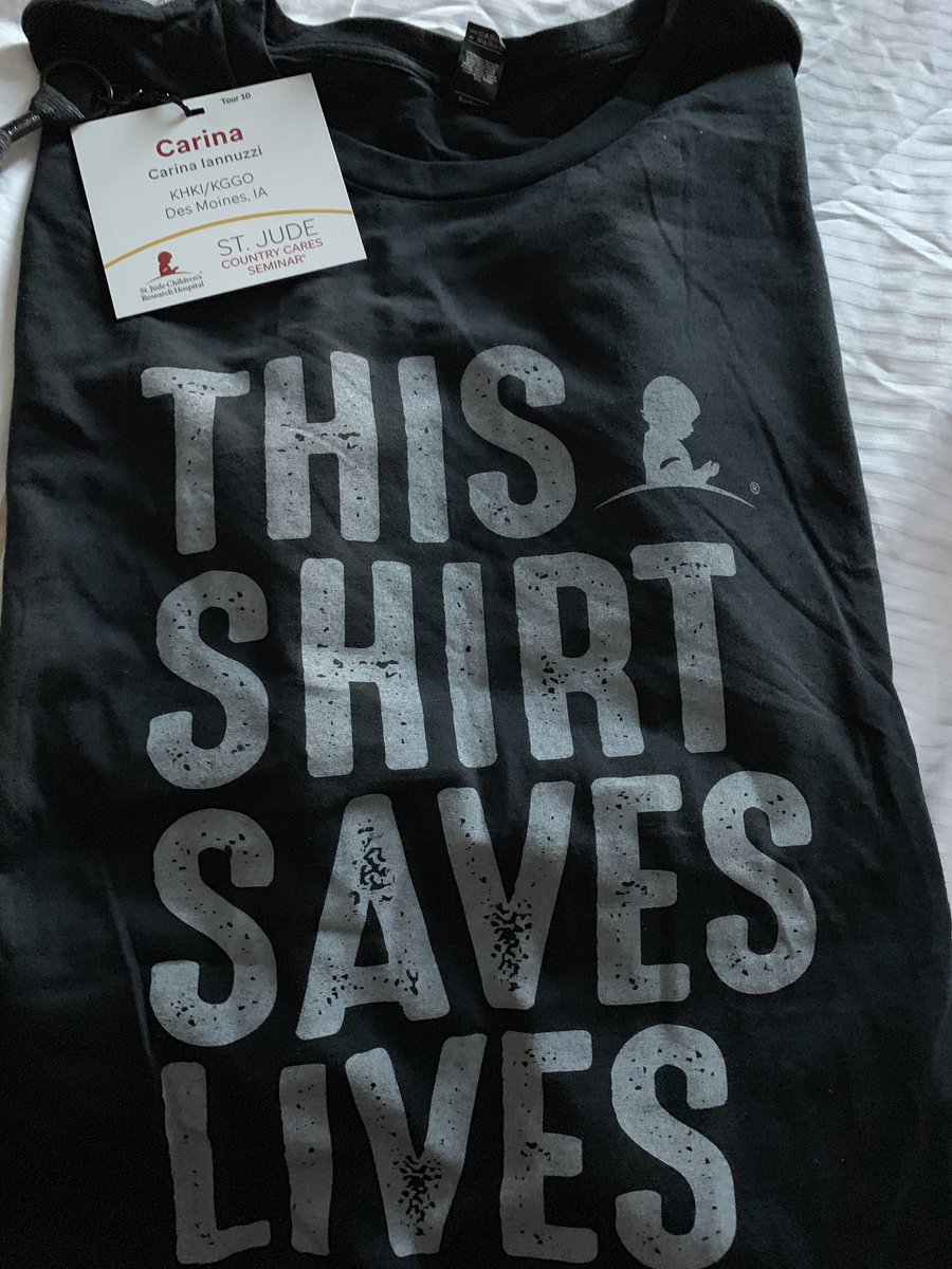 ThePromoNinja's tweet photo. .@StJude #countrycares night one! #thisshirtsaveslives +++ so can YOU! https://t.co/M50yoFUeEO