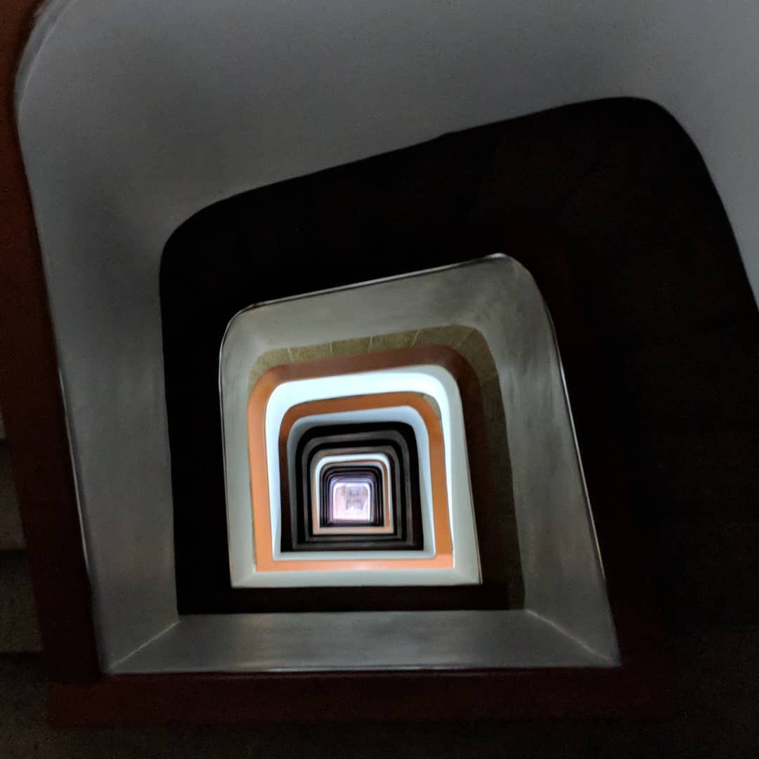 Lichita0115's tweet photo. Perspective!
#perspective #photography #photooftheday #outdoors #amazing #beautiful #explore #magic #travel #together #world #live #life #lifestyle #enjoy #liveauthentic #artofvisuals #art #perfect #perfectday #instagram #instalike #instacool #instaphoto #lisethsierra https://t.co/RfdPADG4UT