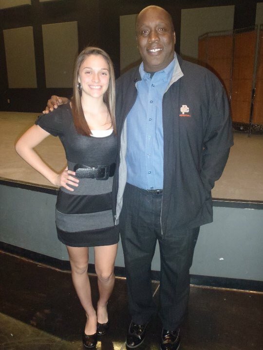 GimmeYoMann's tweet photo. I canโt believe itโs been a year, Coach. Thank you for all youโve done for me and everyone else you have inspired. I still hear your advice in my head, even years later. Thank you for making me a better athlete, student, and person. Love you sir. #LLGLW https://t.co/B7KfDFicwq