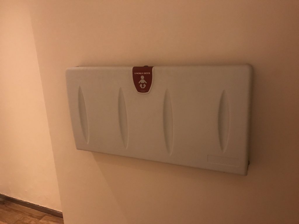 nivedithalva's tweet photo. Recently, I noticed these additions to the men’s loo in @ITCGardenia. Well done, @ITCHotels / @ITCHotelsCares, on behalf of all those men who have changed countless diapers, and still can, even in our sleep...(and those that still need to 😀)
Hope more hotels in India follow you. https://t.co/KOQqDYri0E